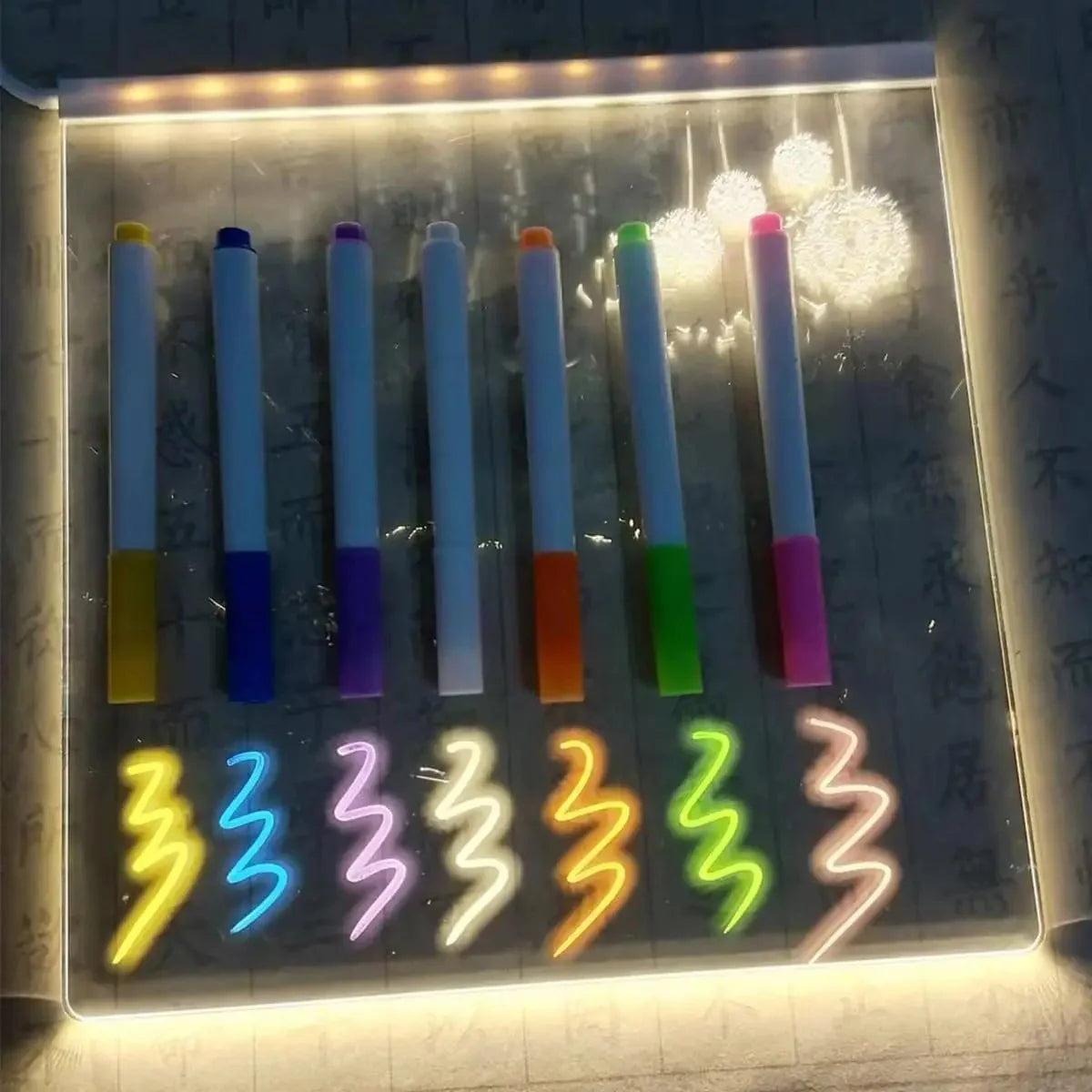 Florea™ LED Note Board + 7 Markers